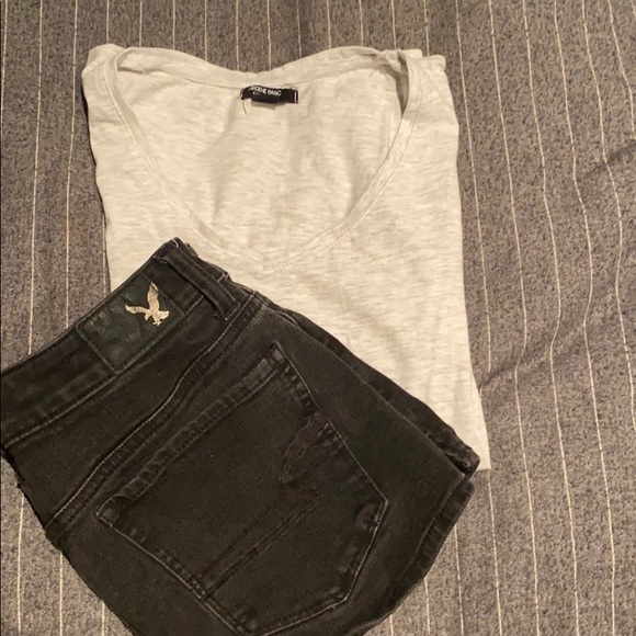 American Eagle Outfitters Hi-Rise shorts+ t-shirt - Picture 2 of 5